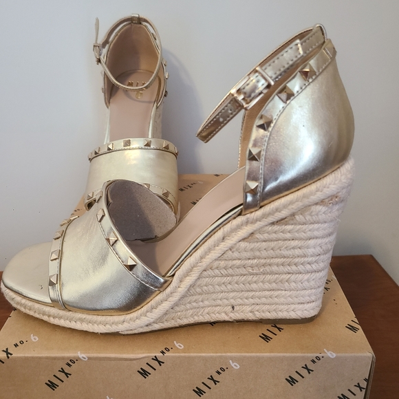 Never worn gold espadrilles from Mix No. 6 - Picture 1 of 6